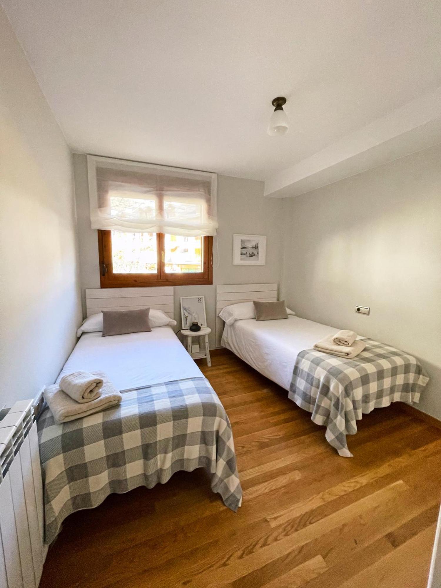 Apartamento Familiar En El Centro De Benasque Con Terraza Esterno foto